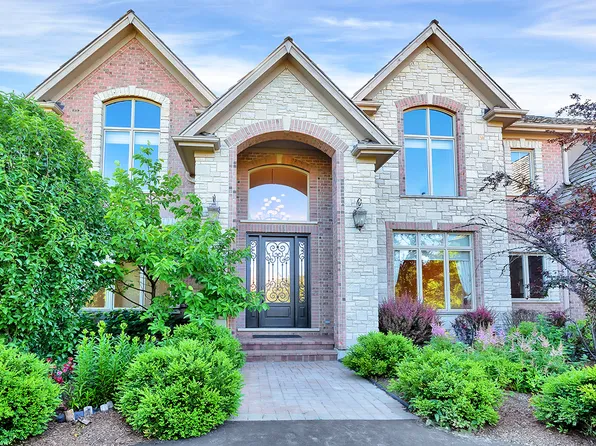 1410 W Newcastle Ct, Inverness, IL 60010