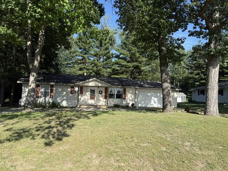 1st image of 4800 N Caseville Rd