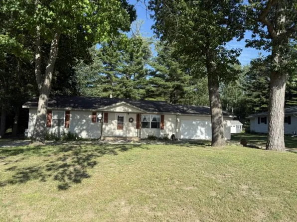 4800 N Caseville Rd, Caseville, MI 48725