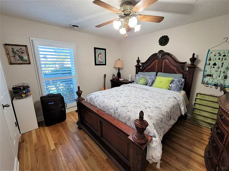 481 Autumn Trail Cv — Photo 17