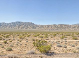 777 One Whole Spring Rd, Lucerne Valley, CA 92356