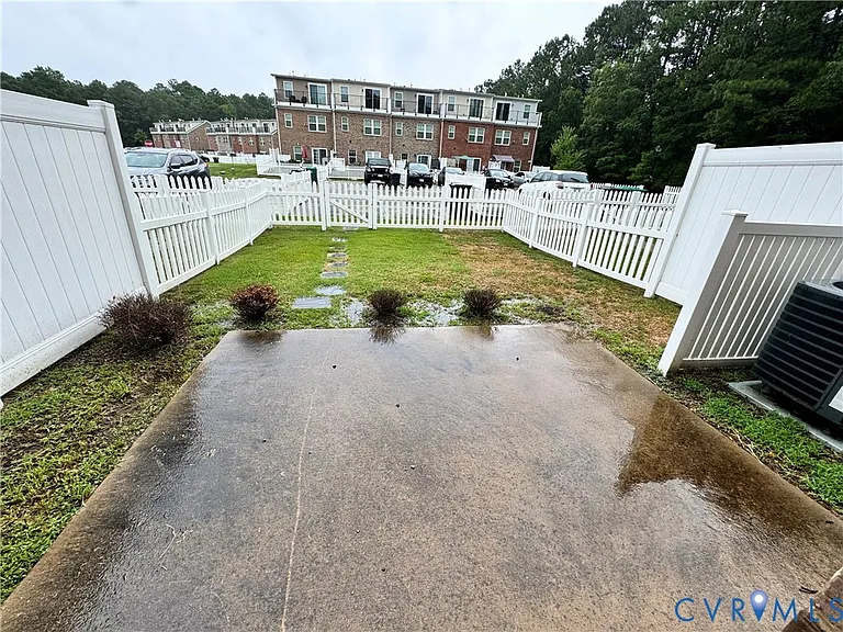 4407 Glasgow Rd — Photo 12