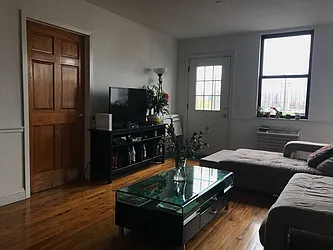 Rented by LDMI Realty Group LLC