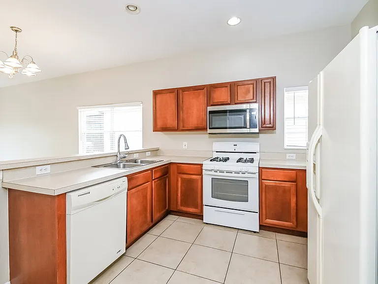 7859 Bristol Park Dr — Photo 7