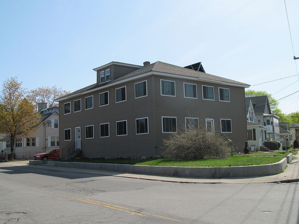 Exterior front corner