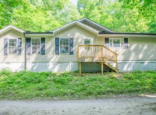 545 E Brushy Valley Dr, Powell, TN 37849