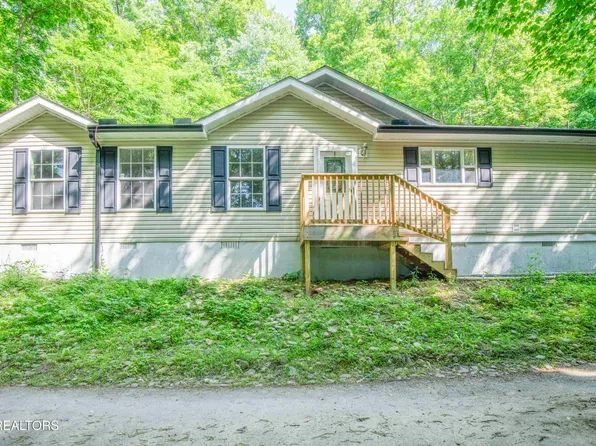 545 E Brushy Valley Dr, Powell, TN 37849