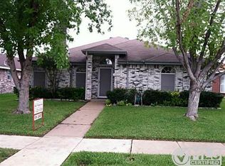 2517 Hidden Springs Dr, Mesquite, TX 75181