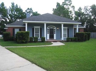 2200 Sterling Ct, Mobile, AL 36695