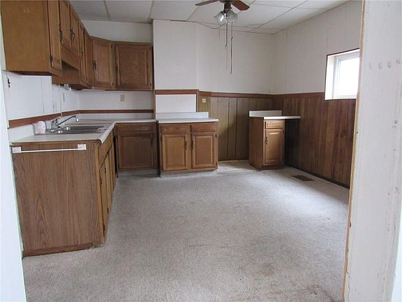 2nd image of 217 W Ward St
