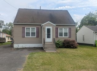 213 Garden City Dr #2, Syracuse, NY 13211