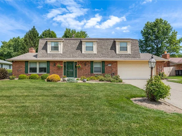 1165 Kentshire Dr, Dayton, OH 45459