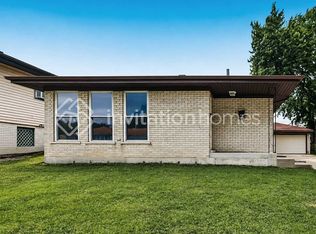 16460 Roy St, Oak Forest, IL 60452