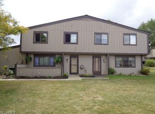 11654 Harbour Light Dr UNIT 1, North Royalton, OH 44133
