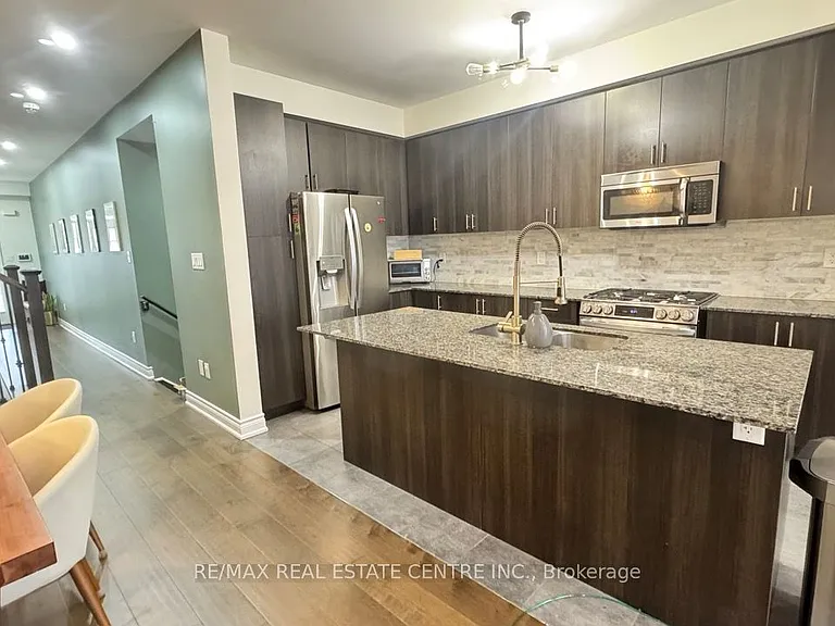 31 Brushwood Dr — Photo 13