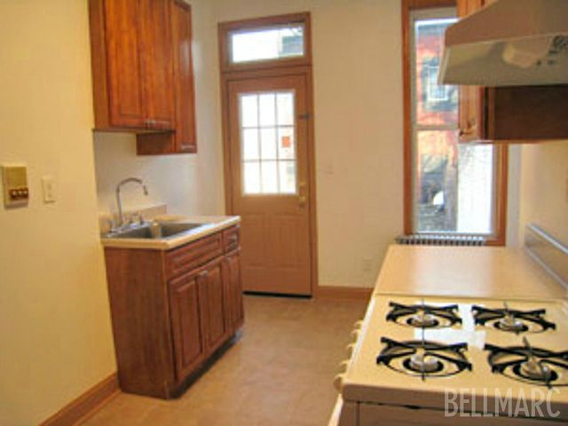 2nd image of 142 N 11th St APT 3R