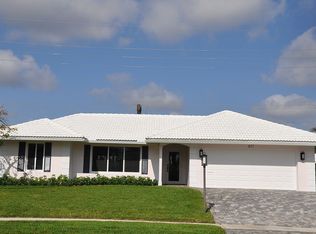 877 Walnut Ter, Boca Raton, FL 33486