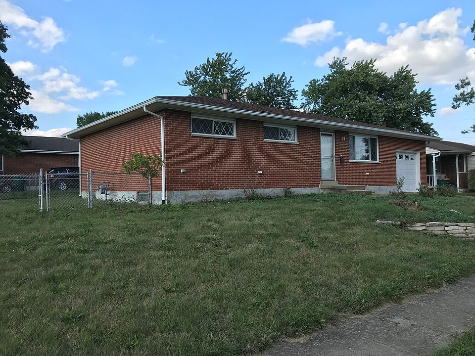 1st image of 598 Crescent Dr
