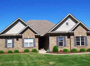 27068 Mill Creek Dr, Athens, AL 35613