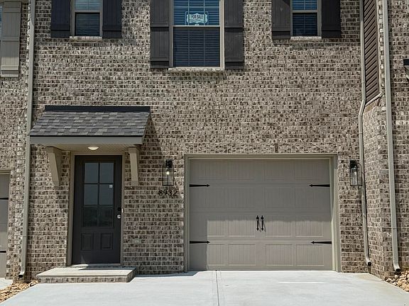 2nd image of 8932 Keenberg Ln