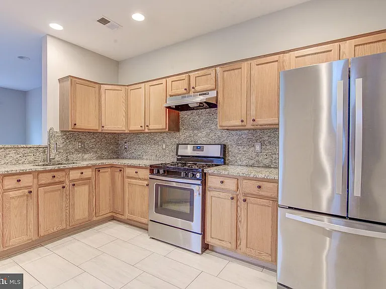 7700 Duneiden Ln — Photo 6