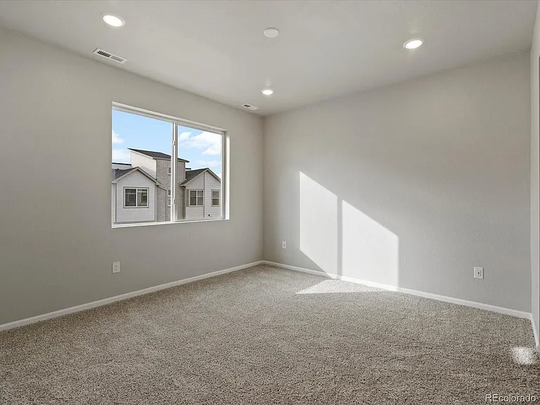 16690 Umatilla St — Photo 16