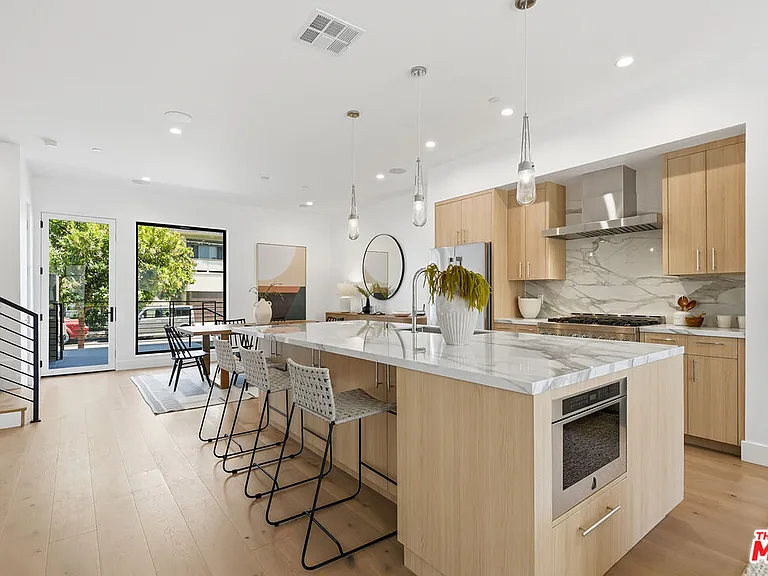 4095 Sawtelle Blvd #C — Photo 11