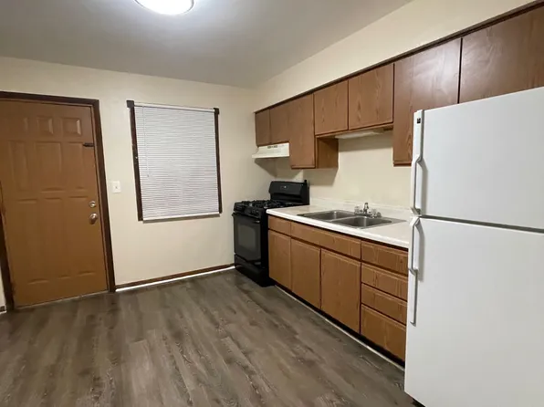 2109 Gideon Ave APT 6, Zion, IL 60099