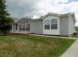 111 Alexander Crossing Dr, Church Hill, TN 37642