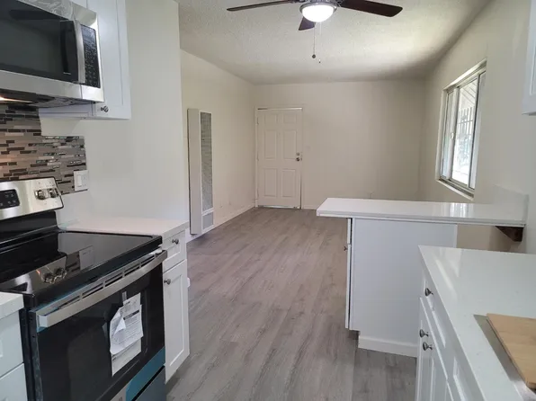 1709 S Hobart Blvd, Los Angeles, CA 90006