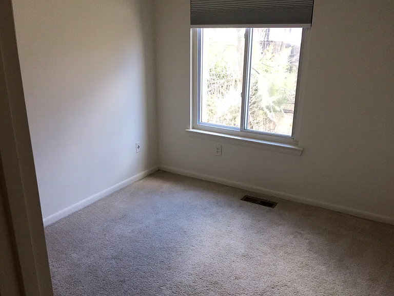 10712 Muirfield Dr — Photo 10
