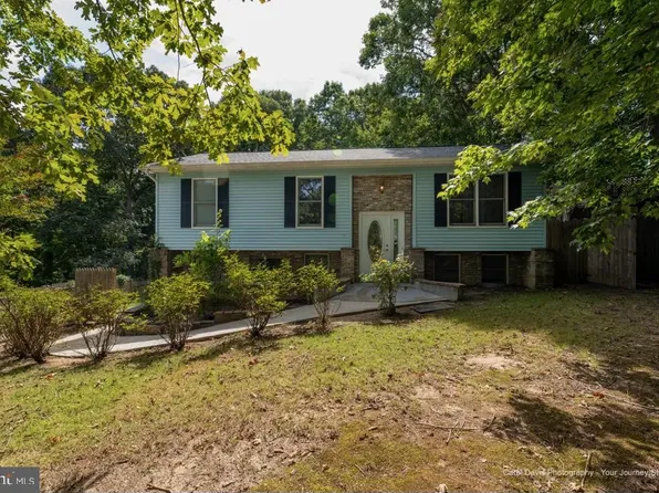 7701 Pine Blvd, Lusby, MD 20657