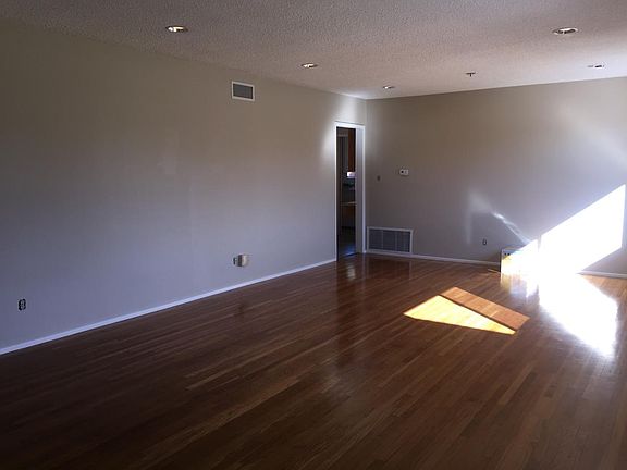 formal living/dining