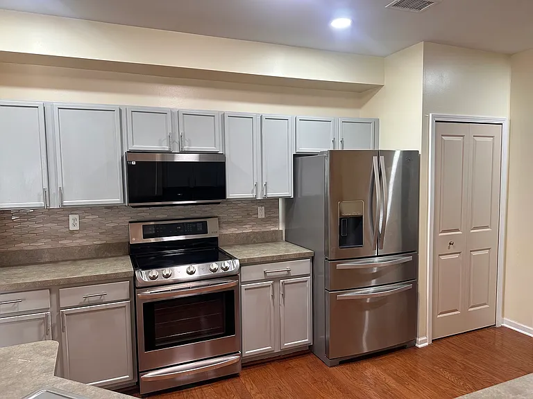 47955 Cardiff Ave — Photo 5