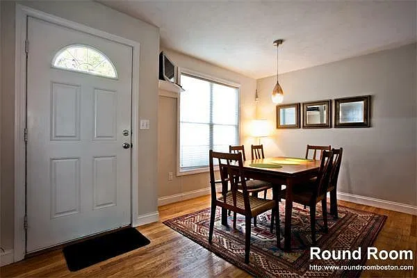 19 Saybrook St