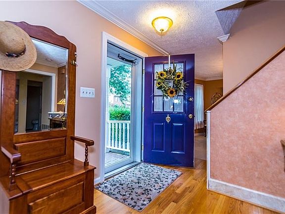 Foyer is bright and welcomes you into the home.