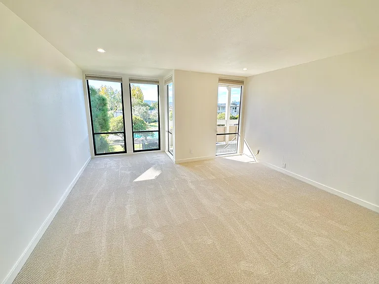 1170 Foster City Blvd #315 — Photo 14