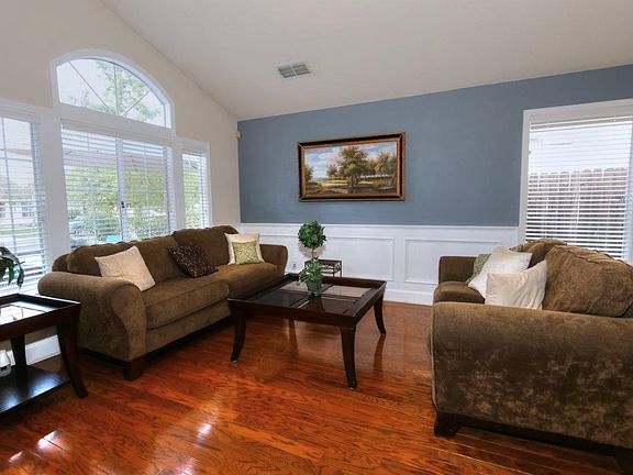 3rd image of 5612 Rock Wren Ct