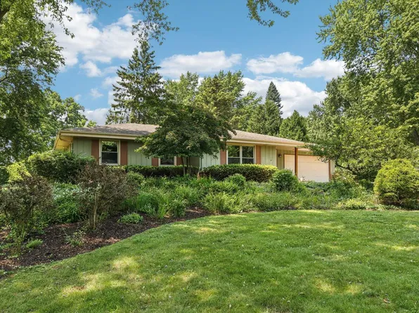 W307N6939 Bette Ann DRIVE, Hartland, WI 53029