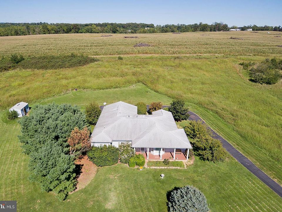 1st image of 276 Westernview Dr