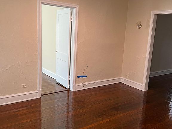 2nd image of 3427 W Grace St APT 1