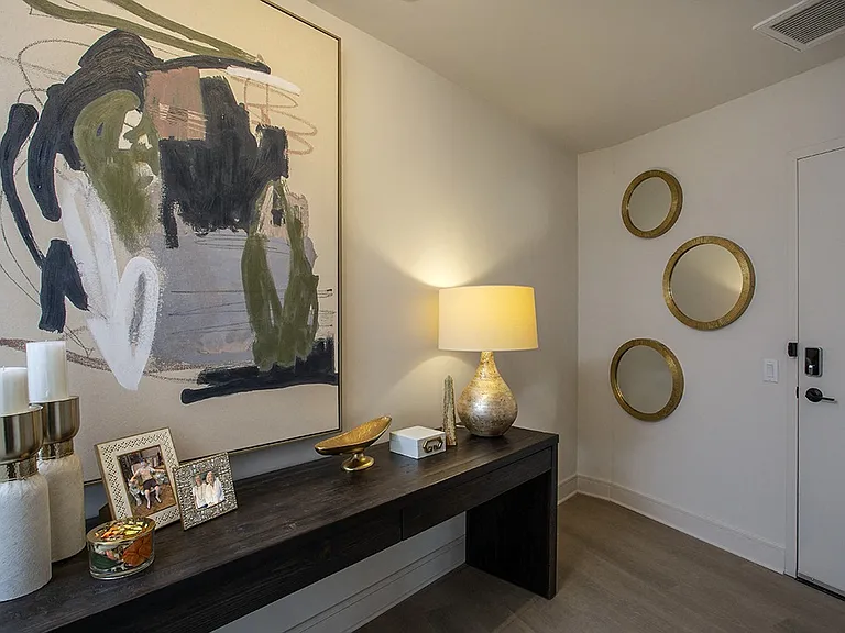 Apartment Gallery Entry Hall