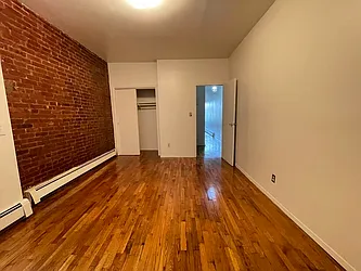 Rented by Best Apartments North Inc