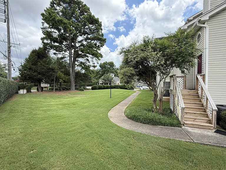 1002 Stones Throw Dr NW #1 — Photo 3