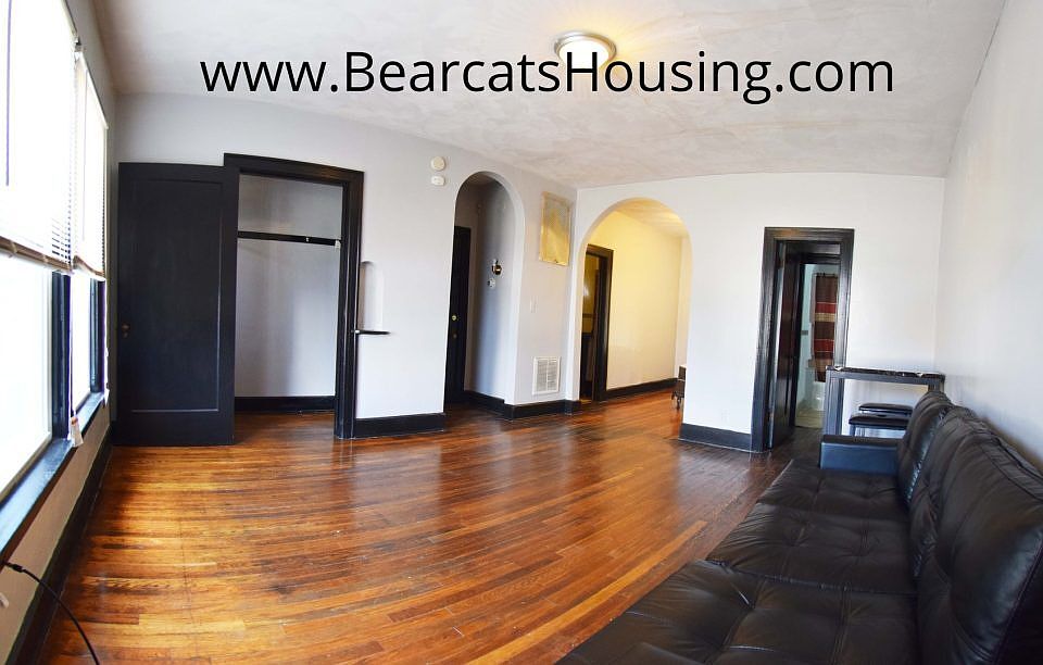 2nd image of 32 Edwards St #11328057