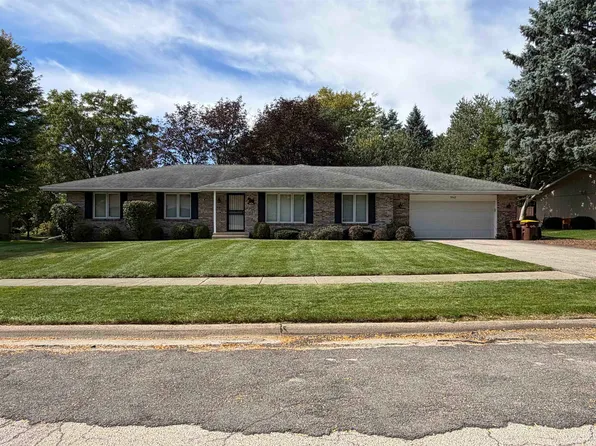 1842 Madron Rd, Rockford, IL 61107