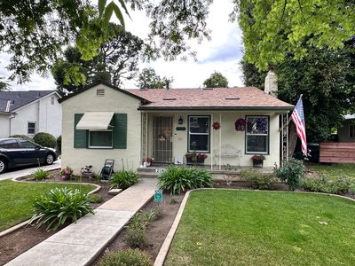 2049 N Adoline Ave, Fresno, CA, 93705