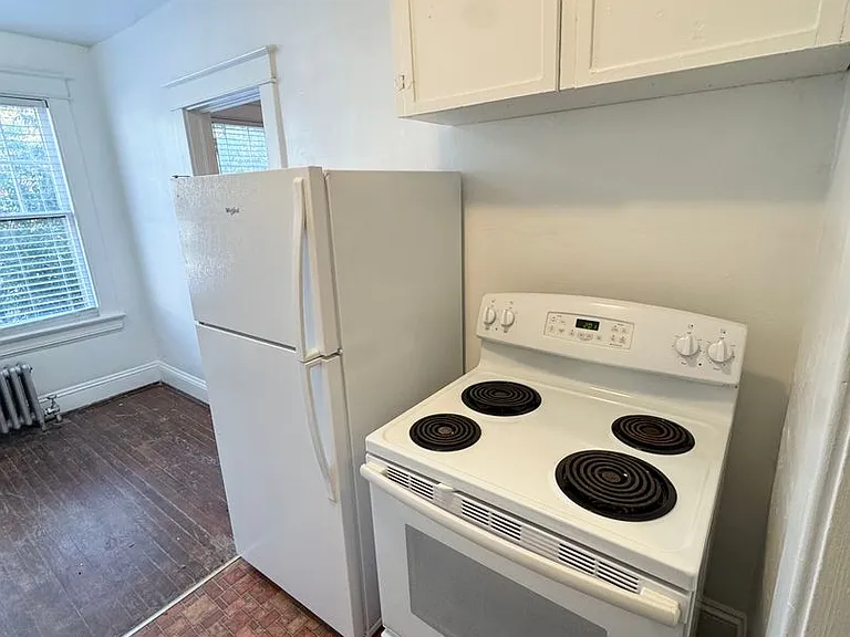 705 W Morgan St — Photo 6