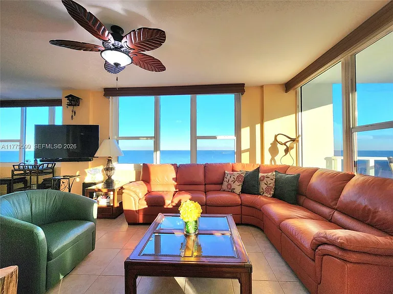 3505 S Ocean Dr #1214 — Photo 9