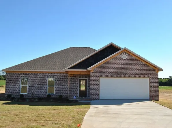 1273 Sandbed Rd, Newton, AL 36352